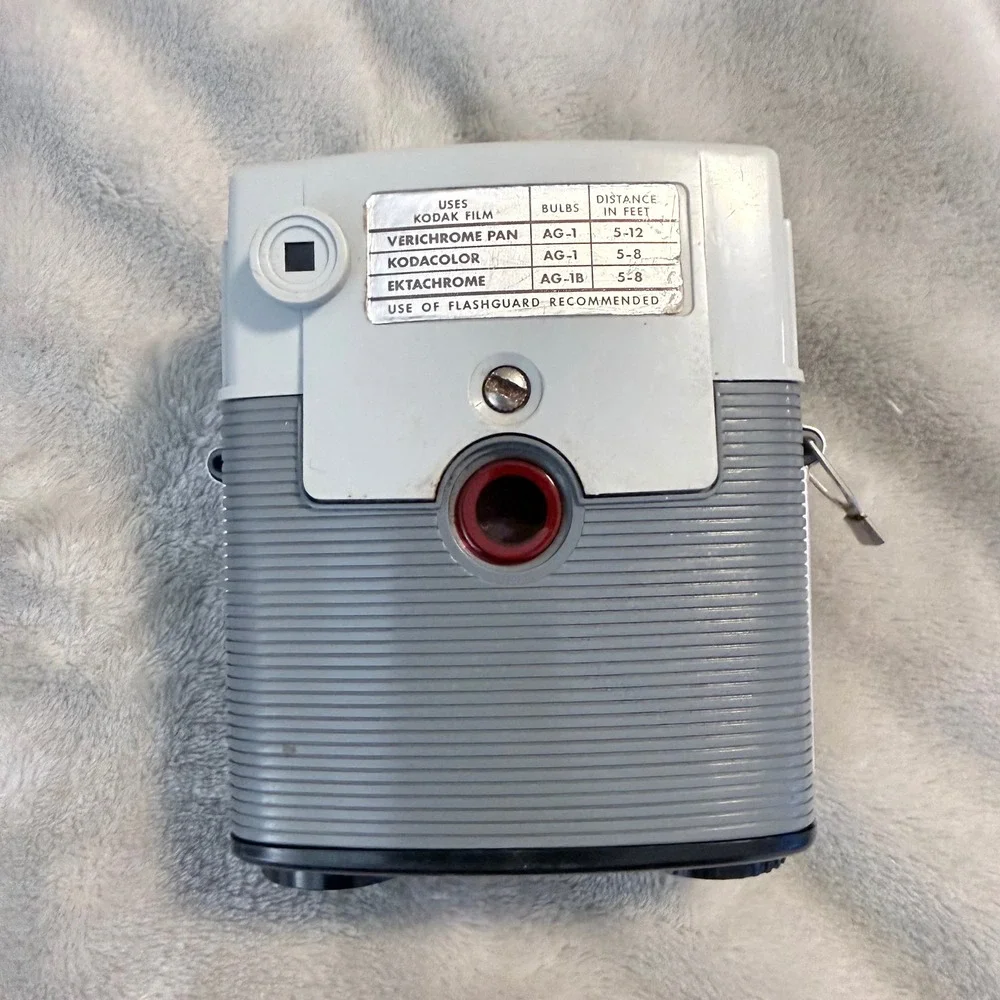 Vintage Kodak Brownie Starmite III Camera 127 Film Flash 1960s MCM Untested